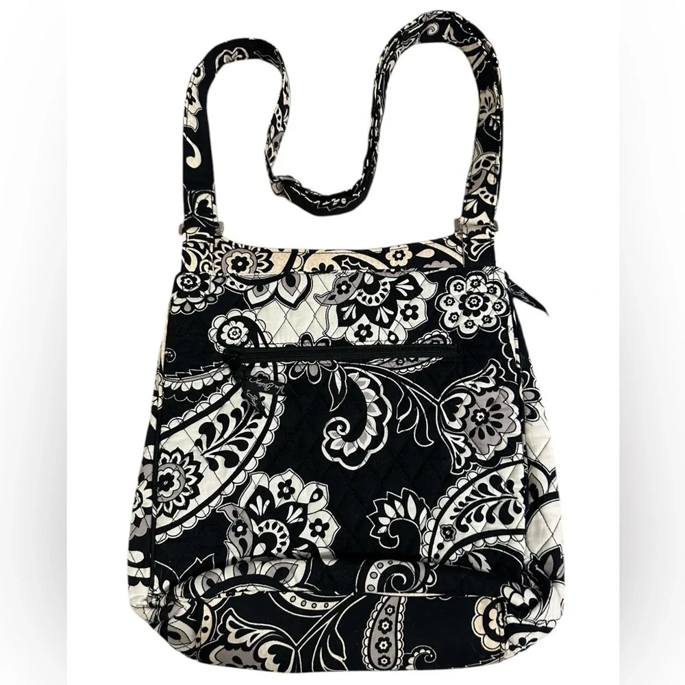Vera Bradley Black, Tan & Cream Paisley Floral Bucket Cross Body Bag EUC